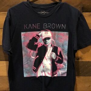 Kane Brown Shirt Sz Medium Graphic Print Short Sleeve Live Forever Tour Band Tee